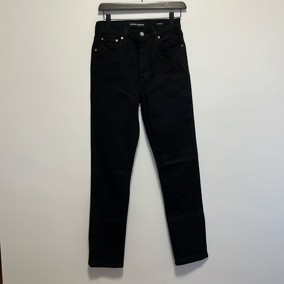 ARITZIA DENIM FORUM YOKO HIGH RISE SLIM JEAN - SIZE 26 - Picture 4 of 4